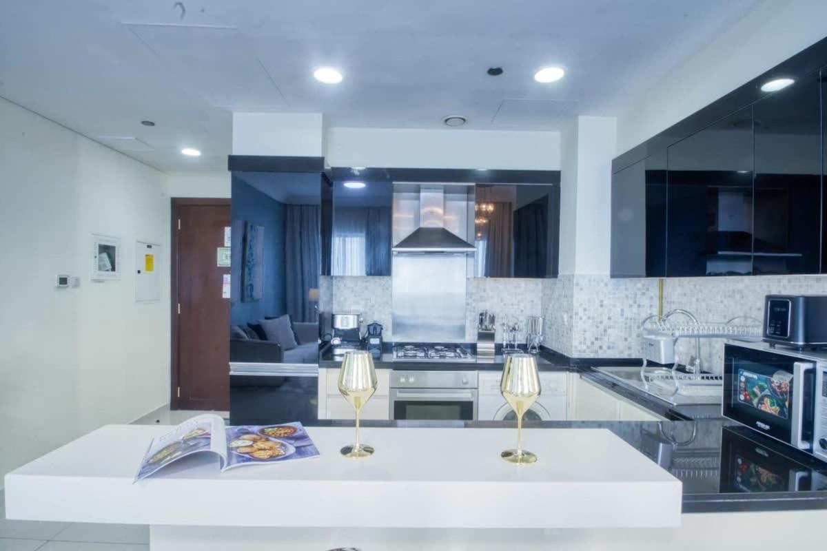 Apartment Opulent 1 Bedroom In Damac Maison Mall Street *